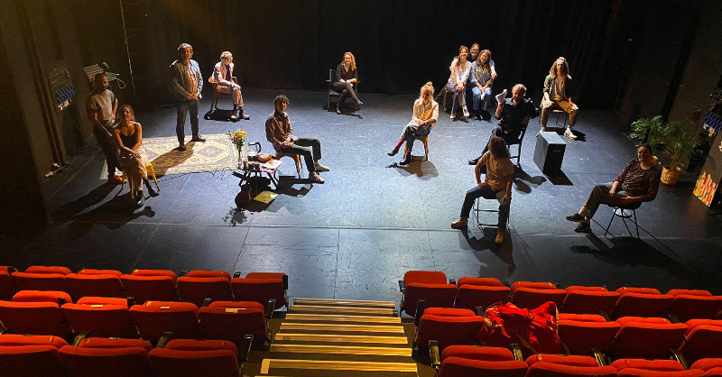 TheMACBelfast's tweet photo. Congratulations to the BA Theatre in Education students from @ArtEZUniversity, NL, who presented their work in the MAC last Sat after an 8 week residency.
They collaborated with communities from Old Park, South Belfast, Shankill, the Markets & Cliftonville.
#MACCreativeLearning https://t.co/iqjdpd5c28