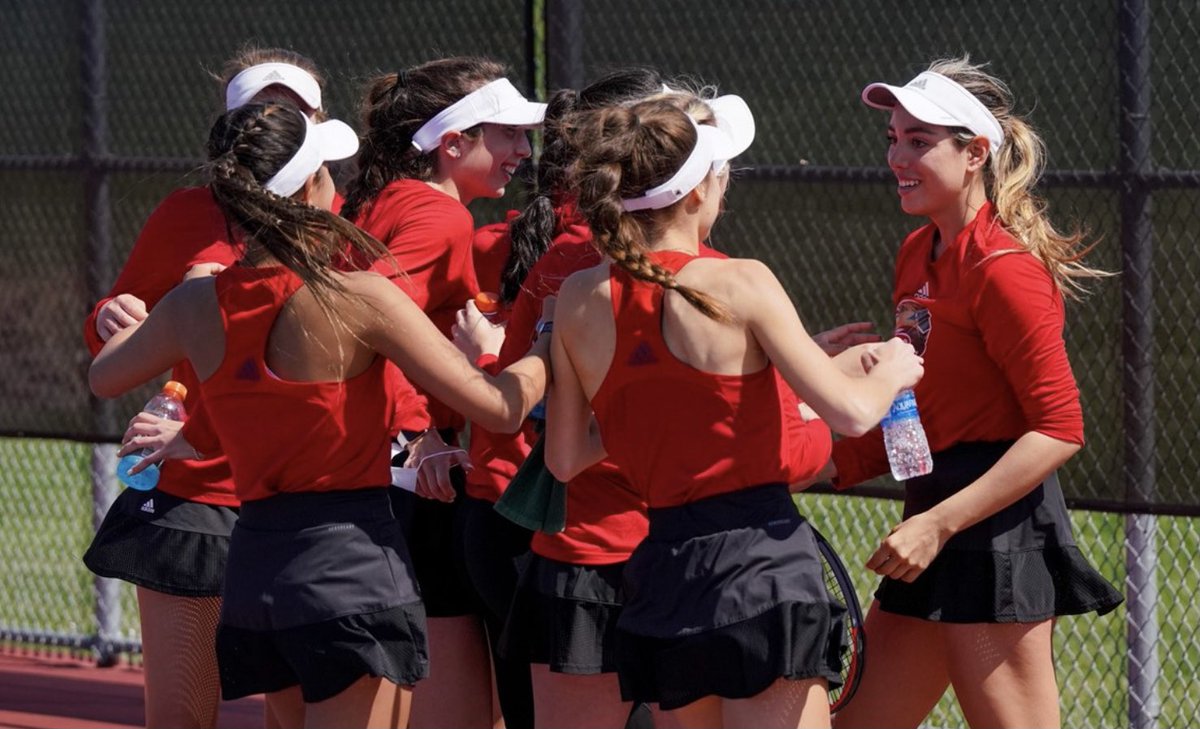 siuewtennis's tweet photo. The Cougar Pride Challenge has shown why we have some of the best support around! There is still time to help SIUE TENNIS reach the prizes of most money raised OR most number of donations for the week. 

Any gift of any size, makes a difference!

https://t.co/gHqnzuZqDI   #siue https://t.co/HoNHmEqJe3