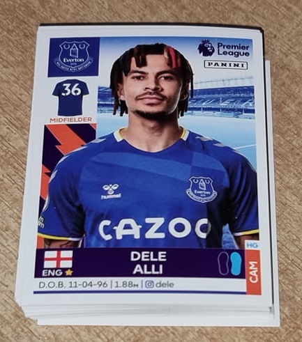 FootCardSticker's tweet photo. NO ELANGA ROOKIE STICKER IN THE UPDATE SET ... 😱

INCREDIBLY POOR. 

WHO MADE THE CHOICES TO OMIT HIM I WONDER??? Where's the logic honestly, just got to laugh really! 😂

Fear not, Dele Alli's there! 😂

#Panini #PremierLeague #Elanga #RookieSticker https://t.co/z1HiVSqE6F