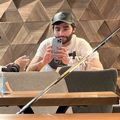 Vahan01111's tweet photo. #NewProfilePic https://t.co/xfjxlCSi7n