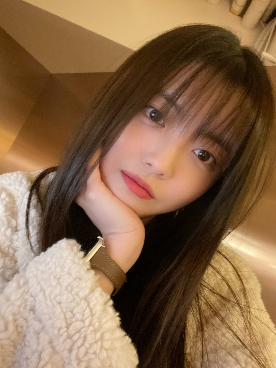 좋은 꿈 꿔!
잘자 키링🥰

#☁️ #지수연