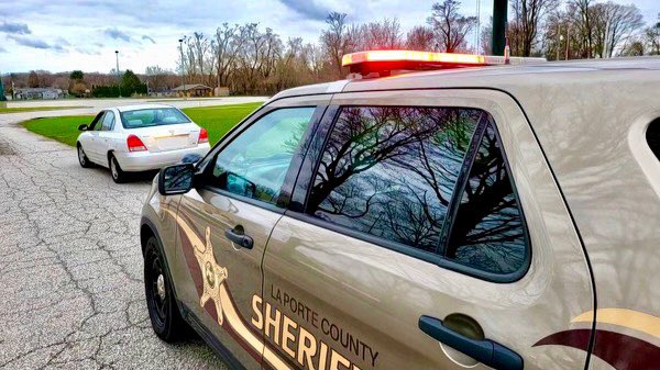LCSO_PIO's tweet photo. “𝘾𝙤𝙣𝙣𝙚𝙘𝙩 2 𝘿𝙞𝙨𝙘𝙤𝙣𝙣𝙚𝙘𝙩” enforcement…
Eliminate distractions & just drive!
👀 ⬆️ |📱⬇️
#preventacrash #resistthetemptation #mightbespam #itcanwait #callemback #replylater #IC921859
@NHTSAgov @IndianaCJI https://t.co/bLBJLnwKP4