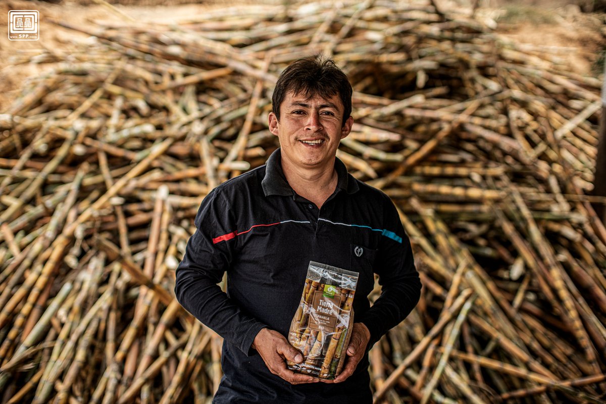 As small producers, we celebrate #WorldHealthDay  every day 💚, because we produce organic pesticide-free products on a small scale and in a sustainable way ♻️. We bring nothing but healthy products, that we consume as well, all while taking care of your health and the 🌍.