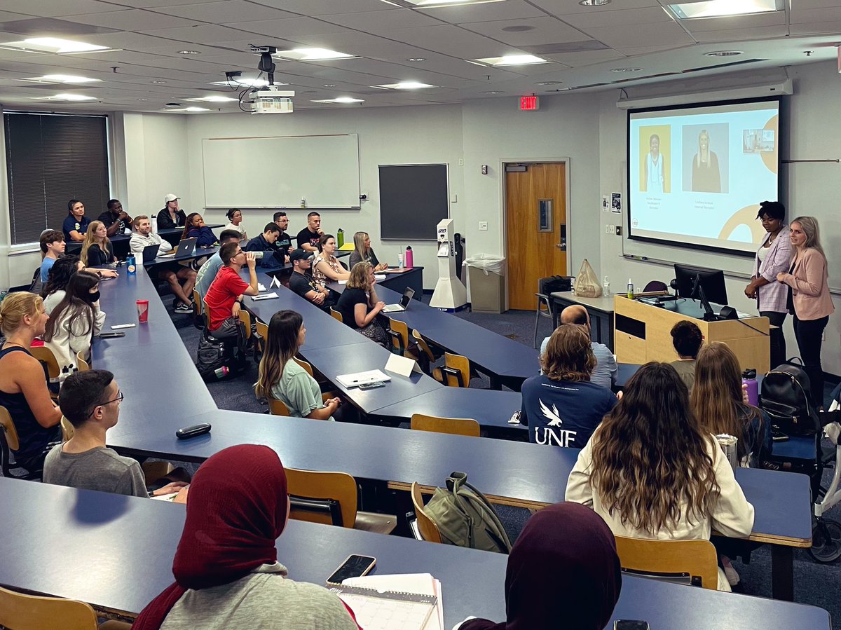 UNFLeader's tweet photo. Loved having Lindsey Jackson from @iMethods share career readiness best practices with our Taylor Leadership Institute Practicum students this morning! #OspreyLeaders https://t.co/wzm3srnaoN