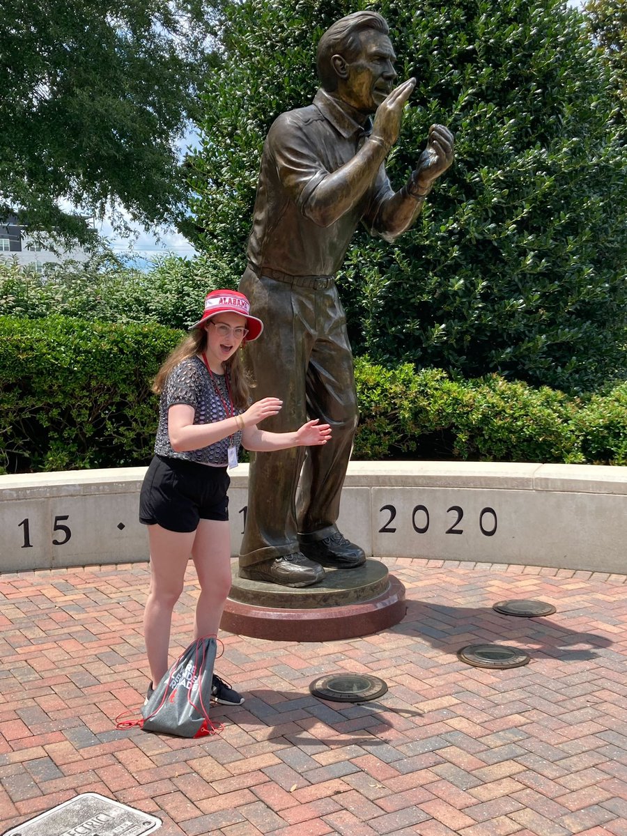 BamaImprov's tweet photo. MEET THE CAST!

Heidi Ward is a Freshman studying the great art of being a public nuisance with a minor in underwater basket weaving. She is a gemini who enjoys short walks on the beach, lying about her name to baristas, and tapping people on the shoulder before running away. https://t.co/4B04MVoC52