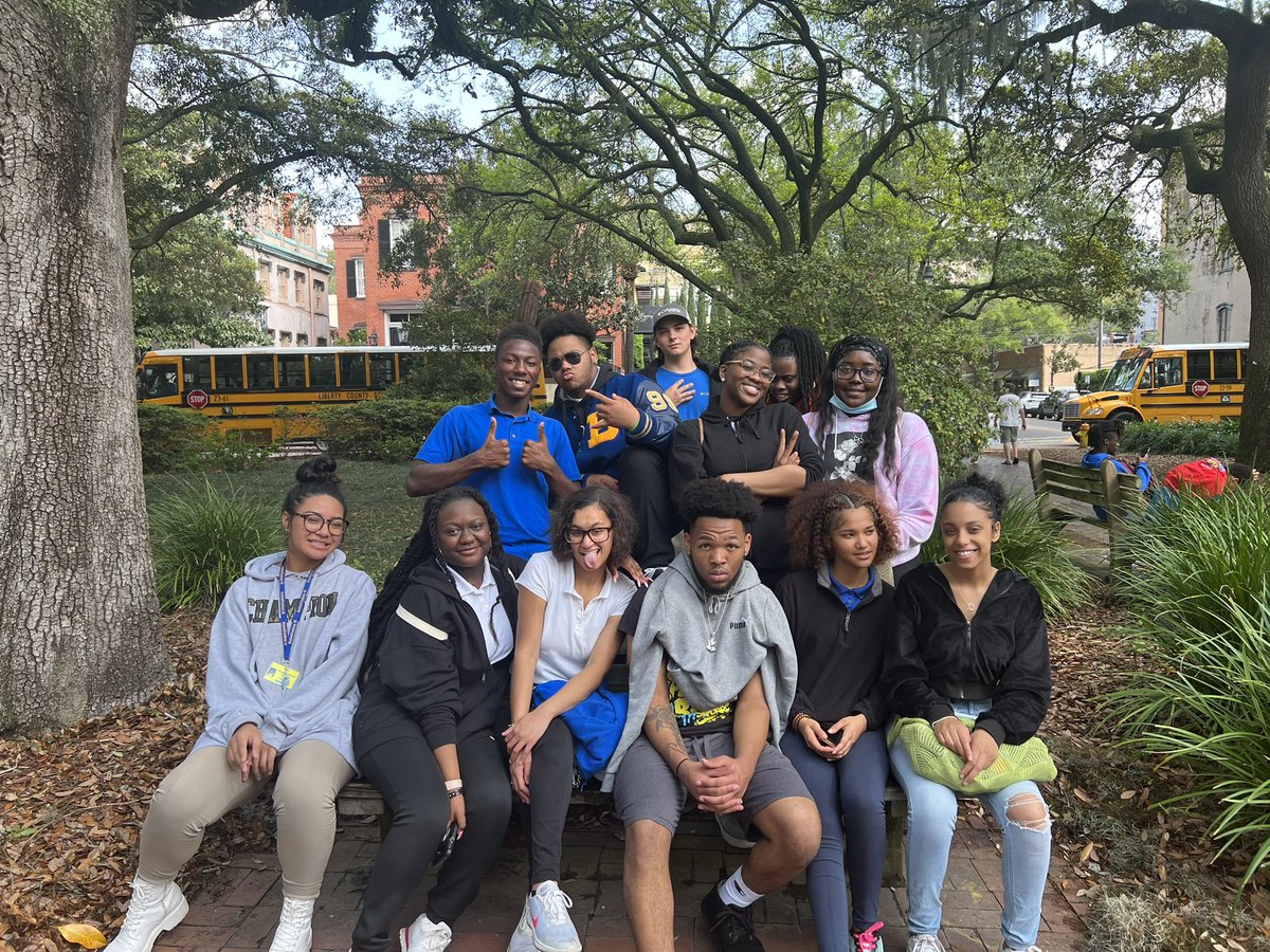 Kathy Shutts (@simpsongrad03) on Twitter photo Our tour guide called this group the most respectful and attentive HS group she’s ever had! 😊 <a href="/BradwellTigers/">Bradwell Institute</a> Our tour guide called this group the most respectful and attentive HS group she’s ever had! 😊 <a href="/BradwellTigers/">Bradwell Institute</a>