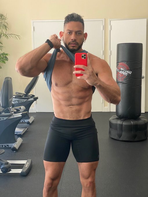 “A goal without a plan is only a dream.” ??

#focus #fitness #gym #motivation #goals #sexy #sexymen #gay