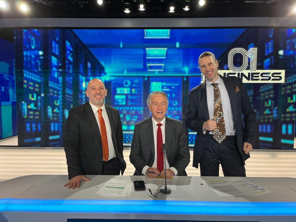 RDV samedi à 15h30 sur ⁦
<a href="/bfmbusiness/">BFM Business</a> <a href="/simottel/">Frédéric Simottel</a>  pour découvrir les innovations en matière de #réalitévirtuelle appliquée à la #gestioncrise et #cybersecurité ⁦
<a href="/IMTFrance/">Institut Mines-Télécom (IMT)</a> <a href="/ChaireCyberCNI/">Chaire Cyber CNI</a> <a href="/FBenaben/">frederick benaben</a>