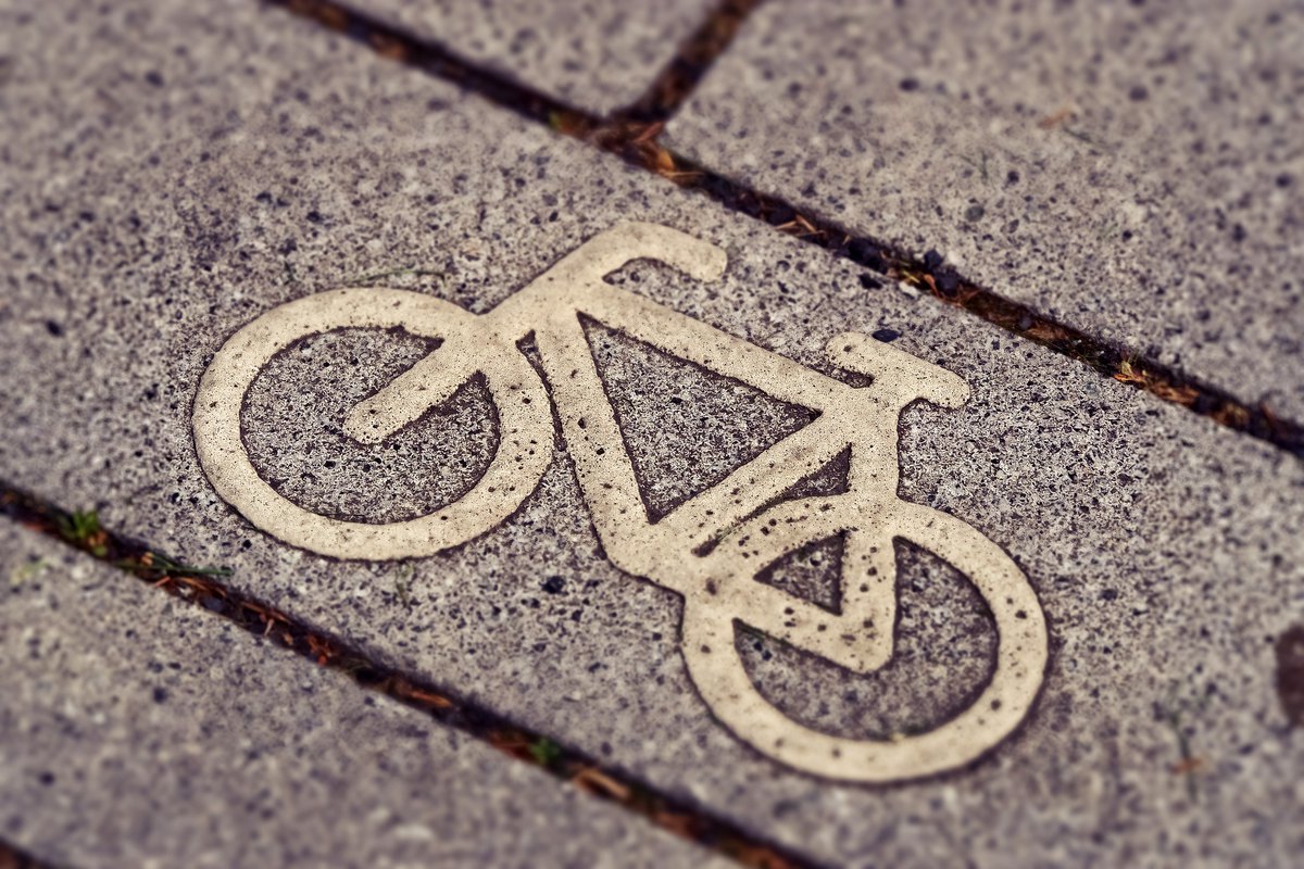 🚲Faire des mobilités douces une des priorités du mandat ! En faveur du développement des aménagements cyclables et pour les mobilités du quotidien #Mulhouse propose un nouvel itinéraire cyclable sécurisé « Itinéraire DMC-Fonderie »🚲 #CMMulhouse @ClaudineBoni