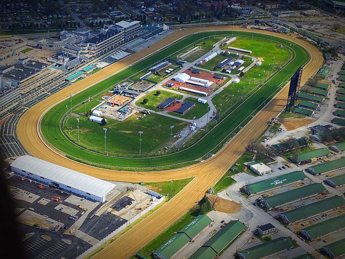 S_EckhardtTV's tweet image. Never gets old!  Especially seeing @ChurchillDowns 30 days out from @KentuckyDerby 148.  Wow. @WLKY