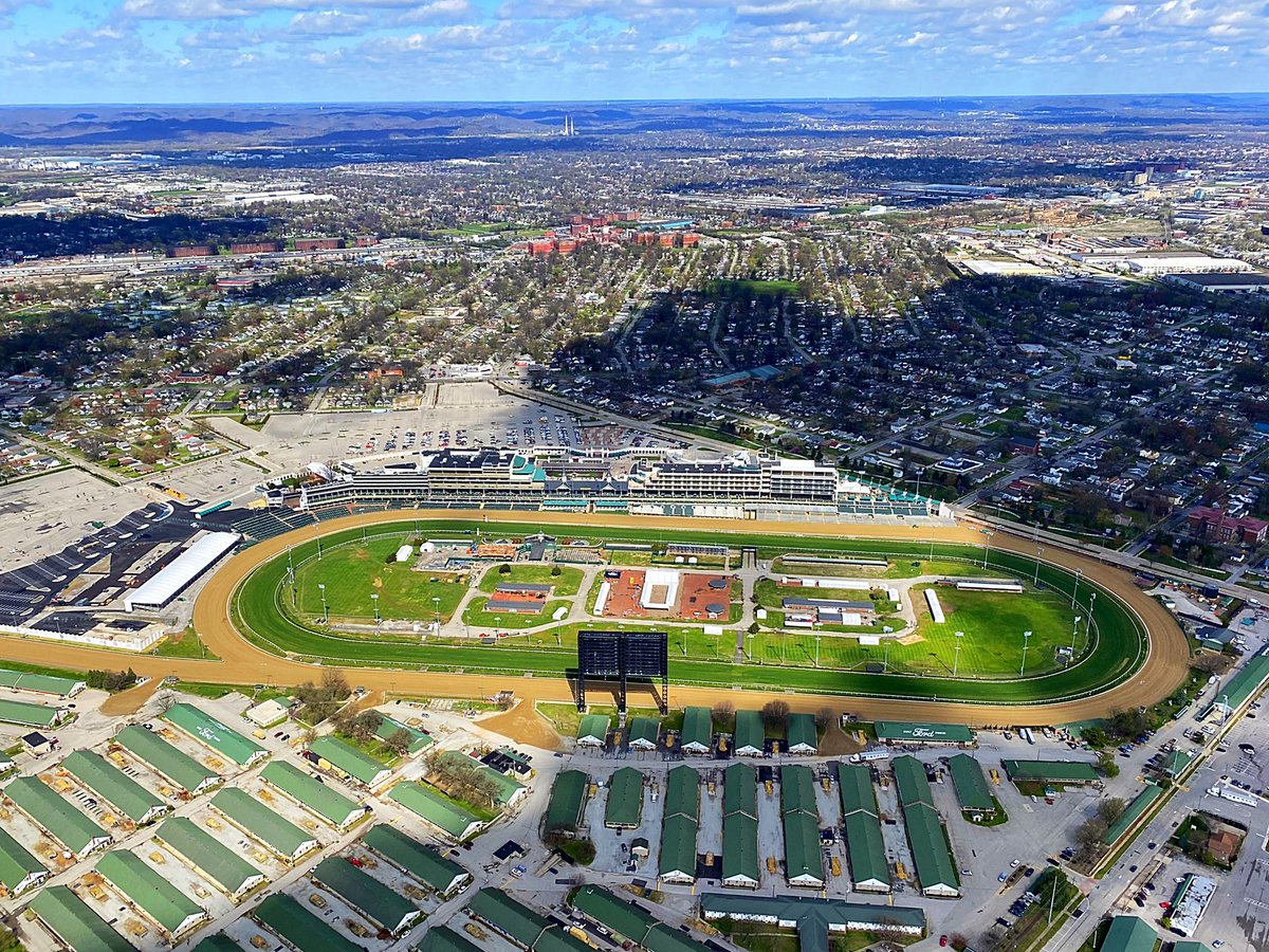 S_EckhardtTV's tweet image. Never gets old!  Especially seeing @ChurchillDowns 30 days out from @KentuckyDerby 148.  Wow. @WLKY