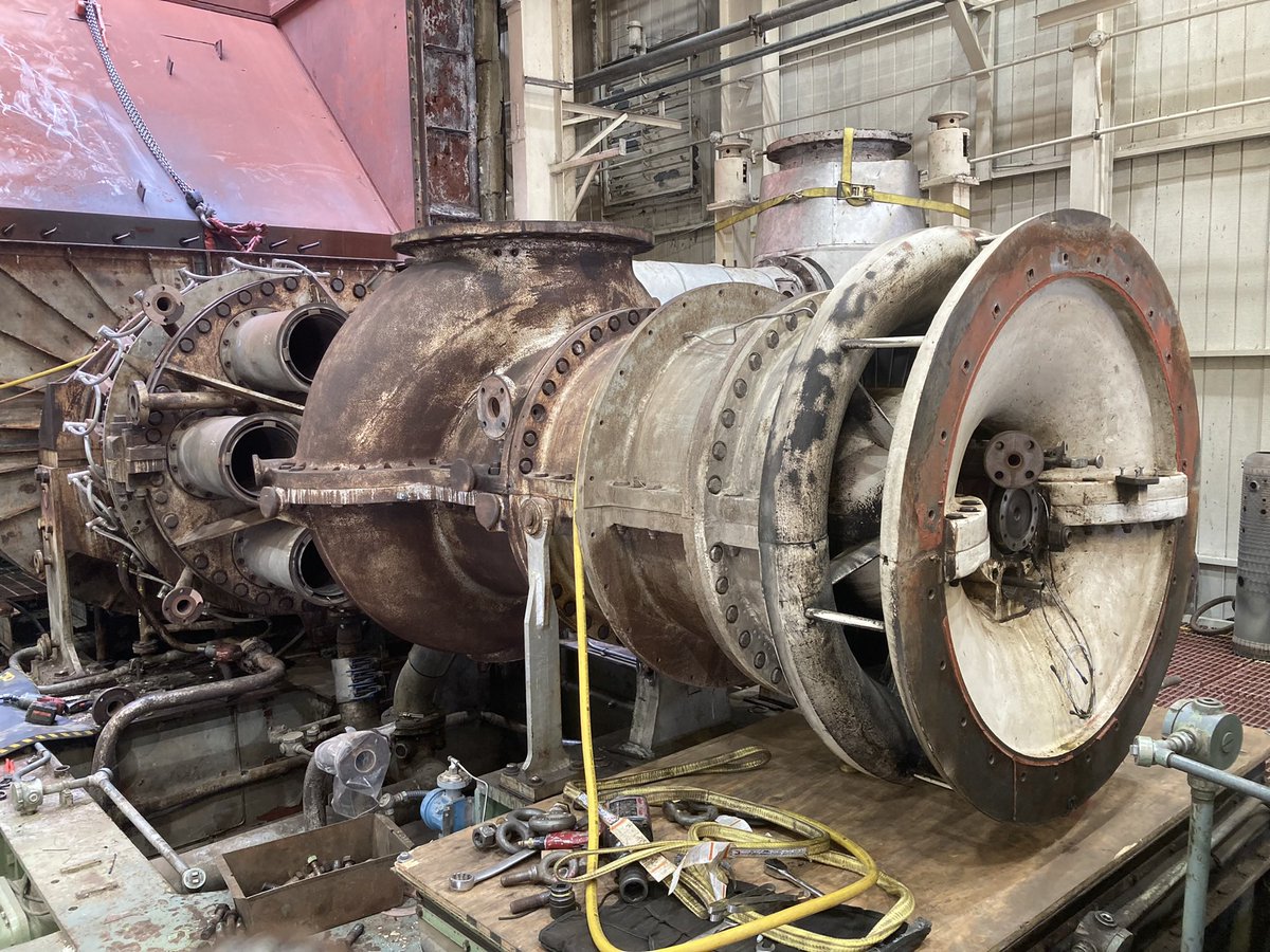 TorinoRice's tweet photo. Out with the old in with the new ! #UnionMillwright https://t.co/rwuFarcooB
