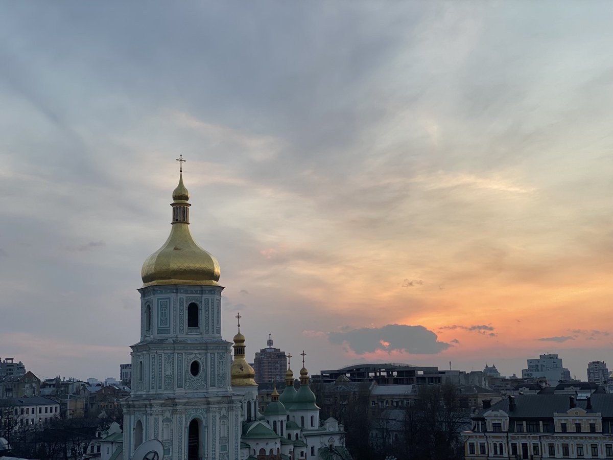 lyse doucet tweet media