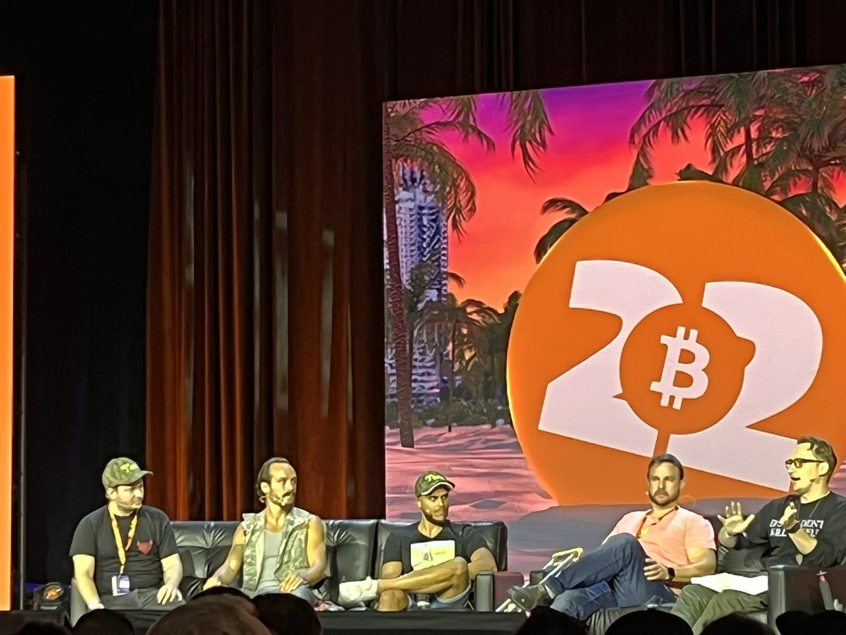 SimoMace's tweet photo. The biggest attack to #Bitcoin is cryptocurrency. Wisdom of the day @TheBitcoinConf https://t.co/GUsaqBDn99
