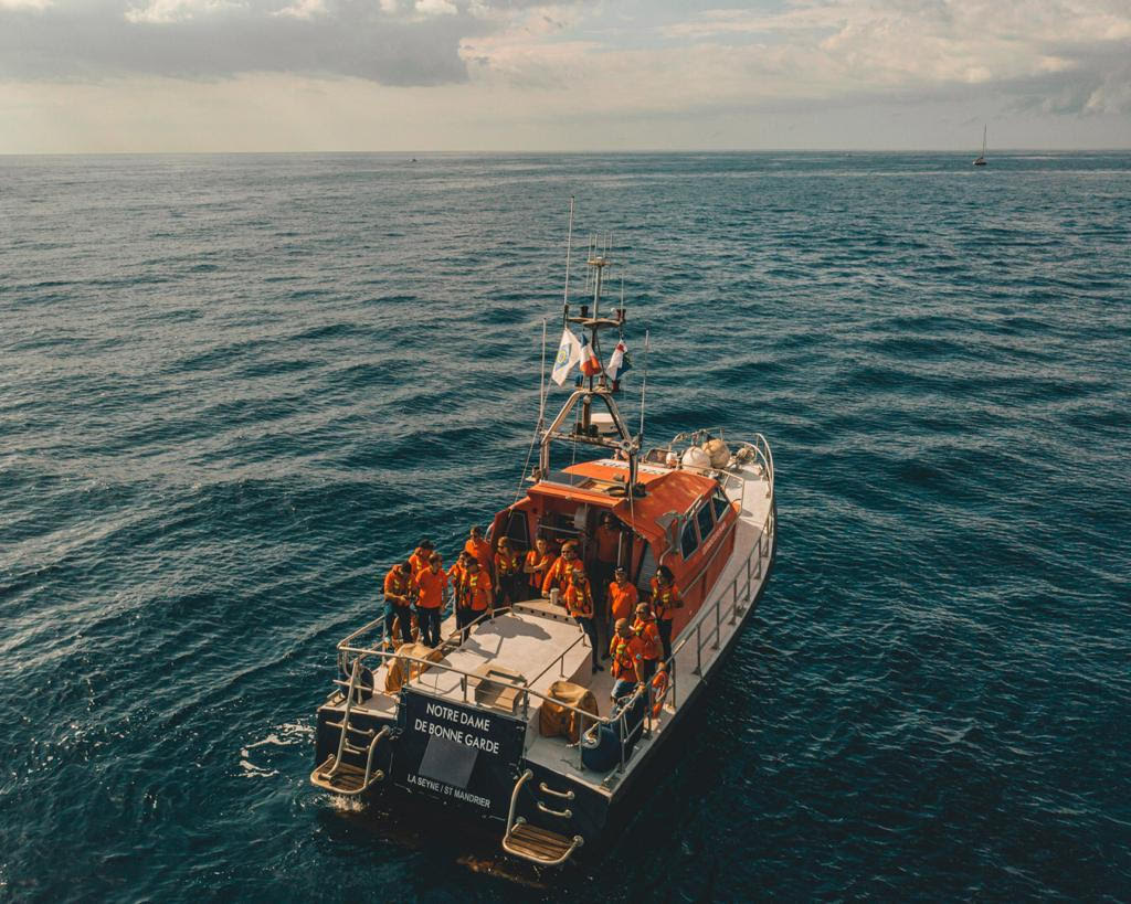 Défi #solidaire 👟 Anthony Biron va participer au Raid de L'Ultra Marin du 30/06 au 3/07 au profit des 10 stations #SNSM du Var 🌊 Vous aussi, participez à sa cagnotte 👉🏻 gandee.com/participate/988
Merci à Anthony pour son #soutien aux #SauveteursenMer 🧡
Photo 📸 Joffrey Pouilles