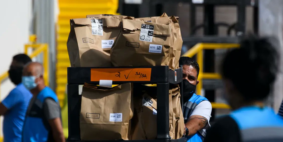 CorpWatch's tweet image. Amazon to flag &amp;amp; block employee posts on a planned internal messaging app that contain keywords pertaining to labor unions, according to leaked documents, by detecting phrases like “slave labor,” “prison,” “plantation" and “restrooms."

#AmazonUnion

buff.ly/375rVuV