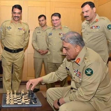 umarr_75's tweet photo. بازی گر۔ https://t.co/PsWEBeP9aG