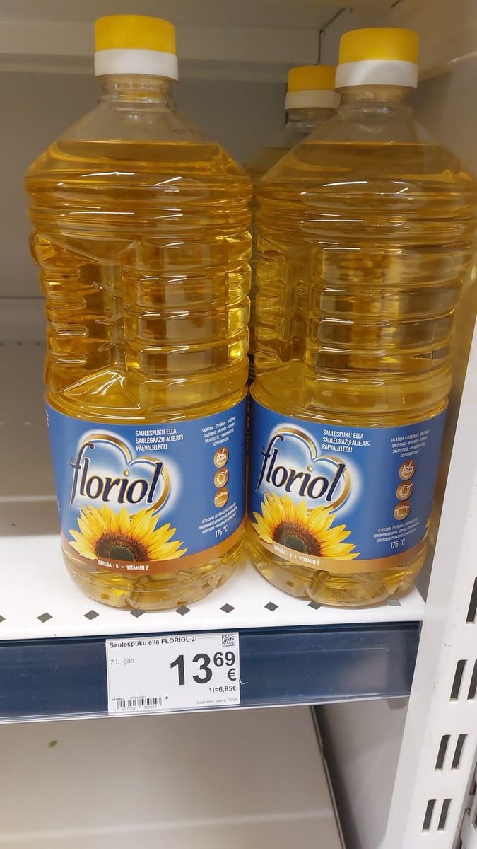 Uzjautāju pārdevējai Maximā, vai nav kļūda. Nē, tas esot no jaunā pieveduma.Bail domāt, kā celsies cenas visiem pārējiem produktiem.