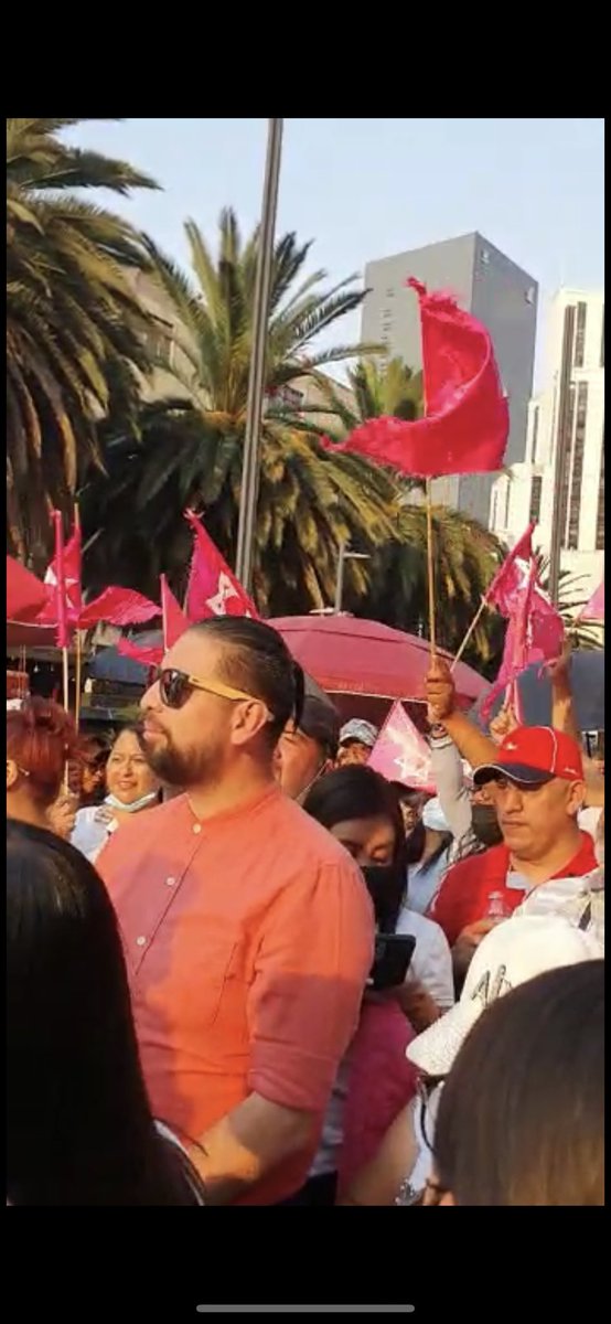 derecho_no's tweet photo. Y lo hemos hecho una y otra vez y seguiremos  haciéndolo cómo desde el 2016 juntos contigo @lopezobrador_ , El corazón humano genera muchos proyectos, pero al final prevalecen los designios del Señor.
Proverbios 19:21 @Claudiashein .Gobierno q deja trabajar al pueblo. Es digno . https://t.co/4wIR1CsJBv
