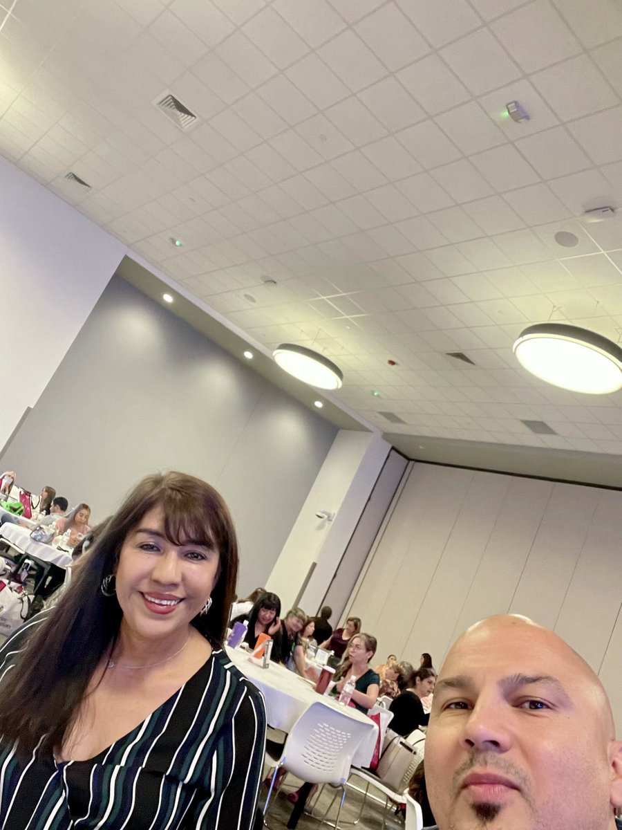 NellieUgarte's tweet photo. Starting my day at the 2nd Annual Empowering Self-Care Summit. #WeR19 #HuntTheGoodStuff https://t.co/QlX5uRNCG7