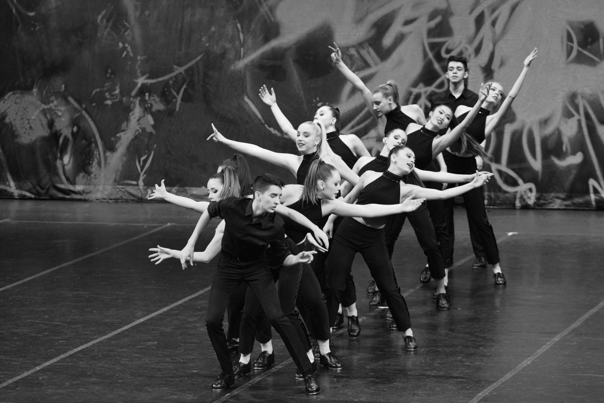 CSDdance's tweet image. Join us in cheering along our dancers this weekend! Our part-time team will be attending the Onstage Productions at Algonquin, and our full-time dancers will be competing in the CDA Competition at the Ottawa Sportsplex. 

Good luck to all of our dancers! 👏

#DanceCompetition