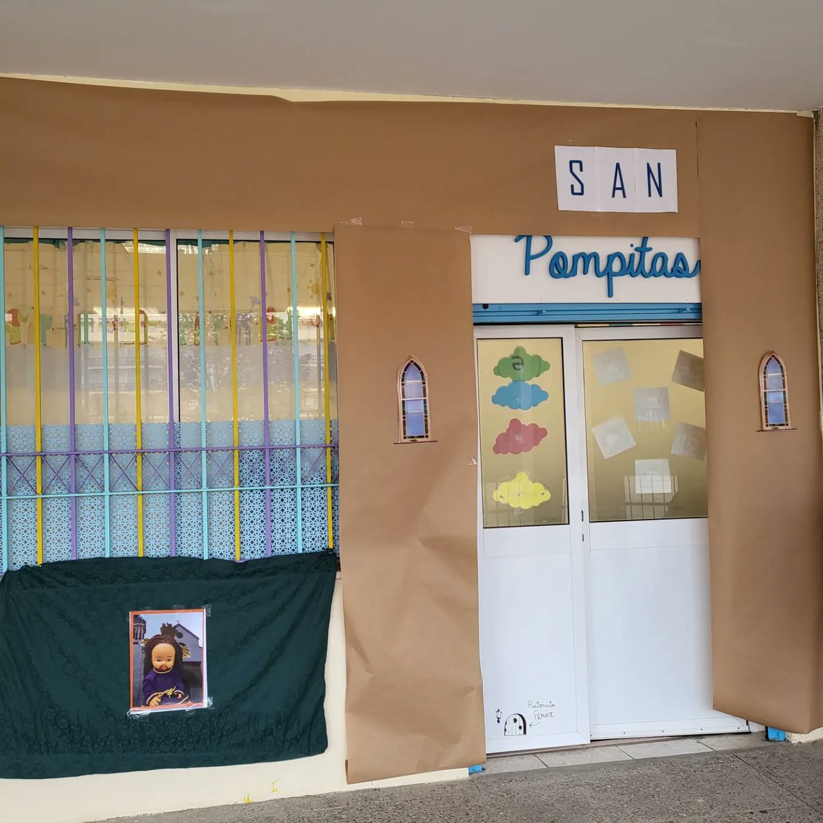 CPompitas's tweet photo. Semana Santa 2022.
Hoy hemos realizado nuestra estación de penitencia con nuestra hermandad San Pompitas.
Hemos pasado un ratito de convivencia junto a los familiares y los peques que ha sido muy bonito y especial. Nuestros peques han disfrutado muchísimo. Gracias de todo ❤ https://t.co/7cnWGgiPwB