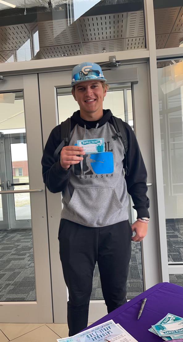HopeCrisis's tweet photo. Officially kicked off Sexual Assault Awareness Month by visiting SCC Beatrice and Concordia University! 
Check out the Aprils calendar of events to see what's coming up next week!
#SAAM https://t.co/hrKlG7cNTj