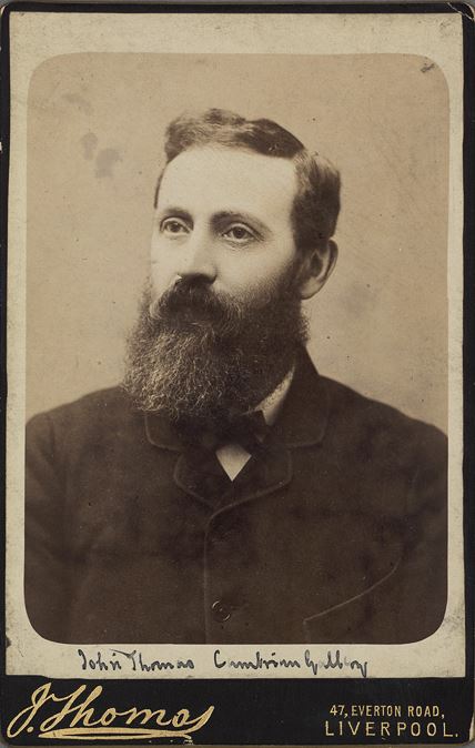 Bywgraffiadur's tweet photo. Ganwyd y ffotograffydd John Thomas a arbenigai mewn tynnu ffotograffau o gapeli, tirwedd a phobl #Cymru, yng Nglan rhyd, #Cellan, Sir #Aberteifi #arydyddhwn 1838 https://t.co/1al5ehwD7g  #yagym #HanesCymru https://t.co/RY5jJnpil7