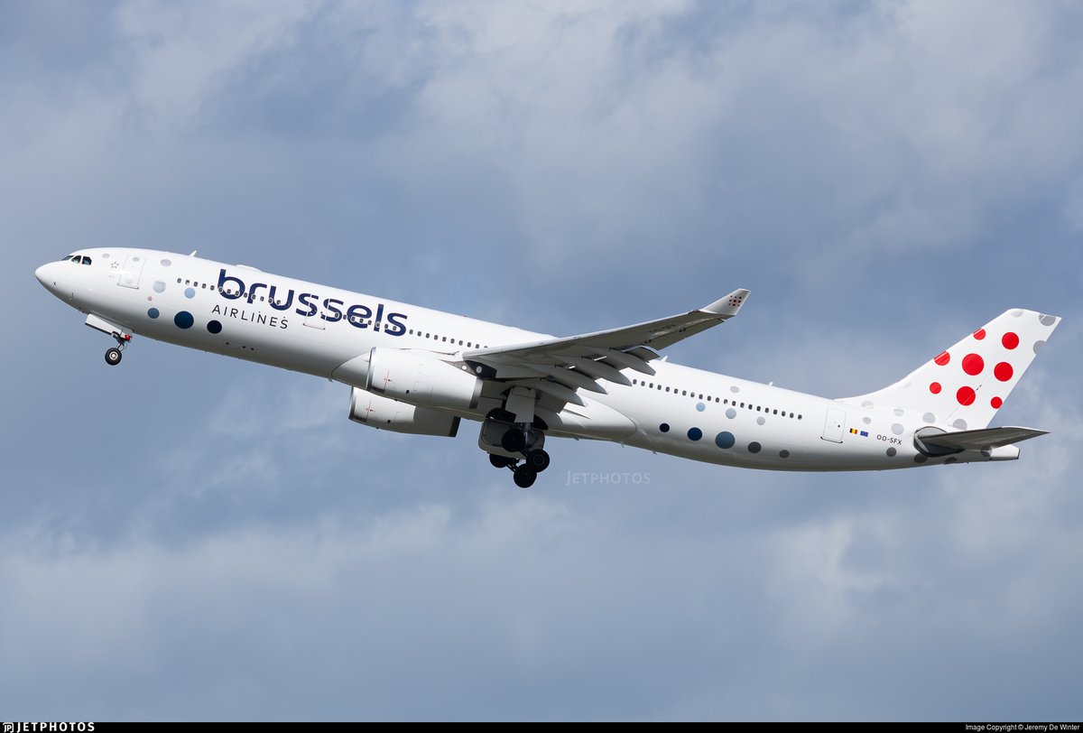 JetPhotos's tweet photo. The first A330 to wear Brussels Airlines new livery departing Brussels. https://t.co/d4lScbL0S3 © Jeremy De Winter https://t.co/5YHIhB3W9I