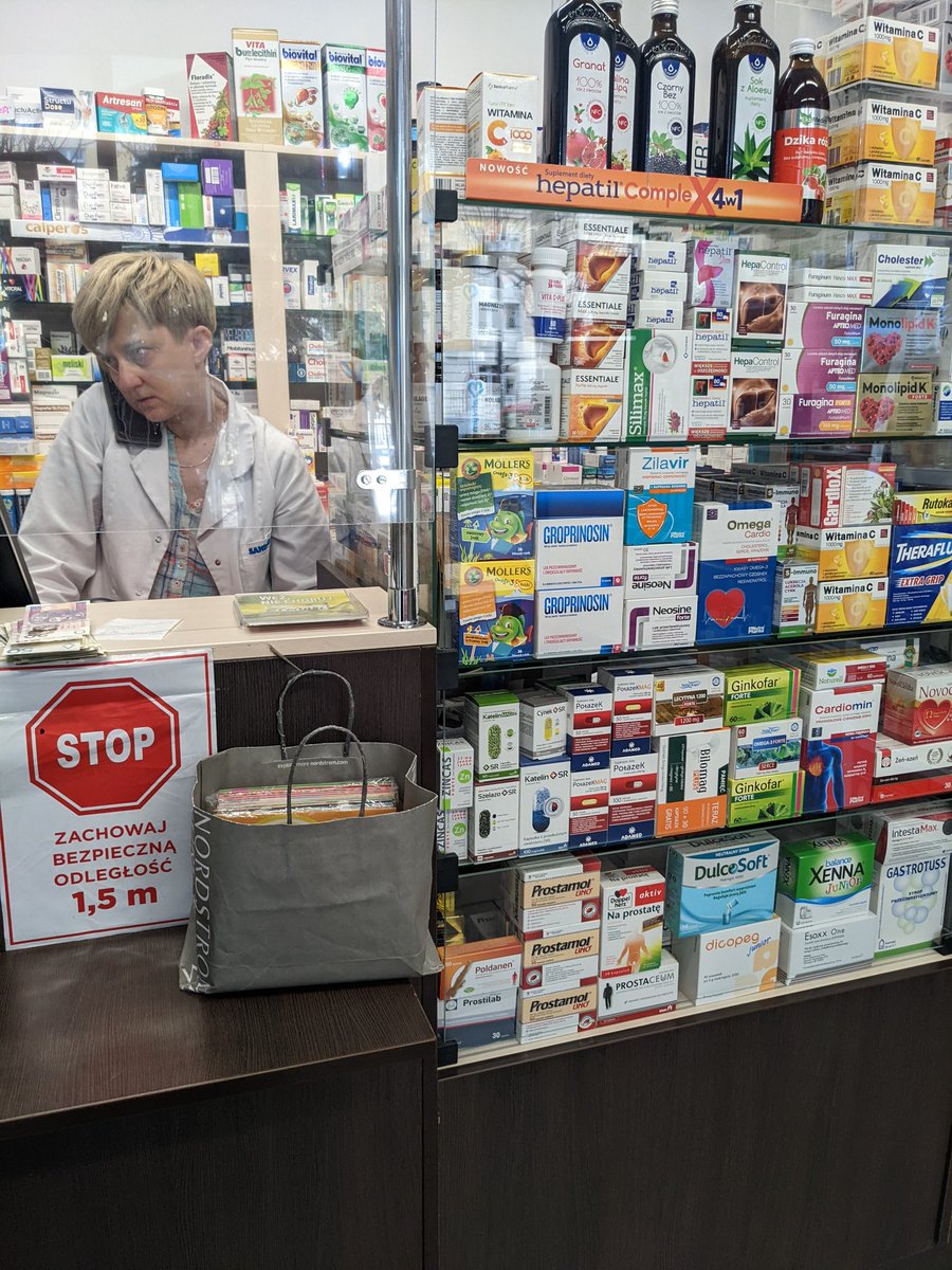 UkrainePortugal's tweet photo. This week we bought medecine. Lots of insulin. https://t.co/iVAdsqdcmO