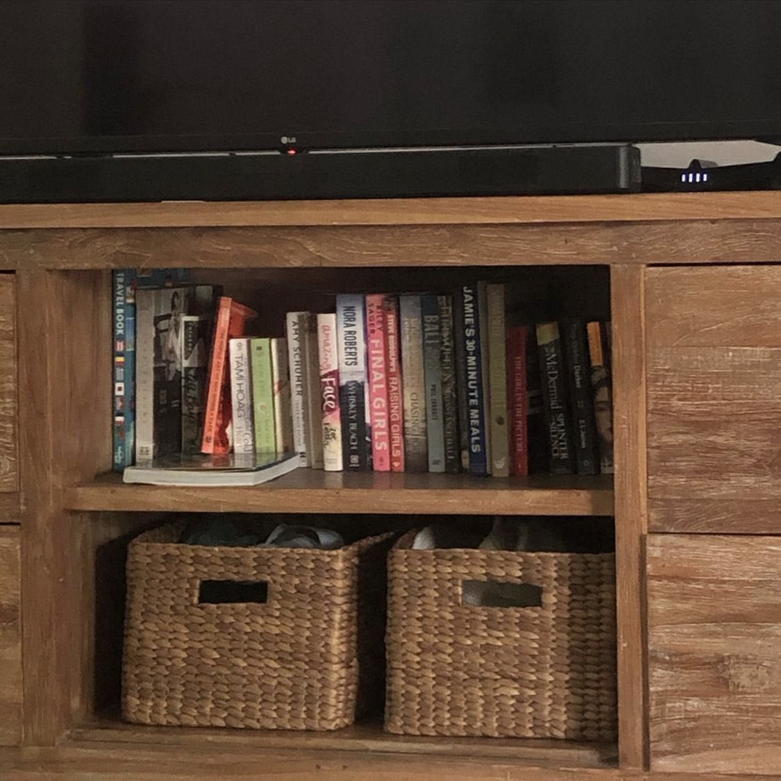 JungAtik's tweet photo. Cozy https://t.co/eBrby2gqA1