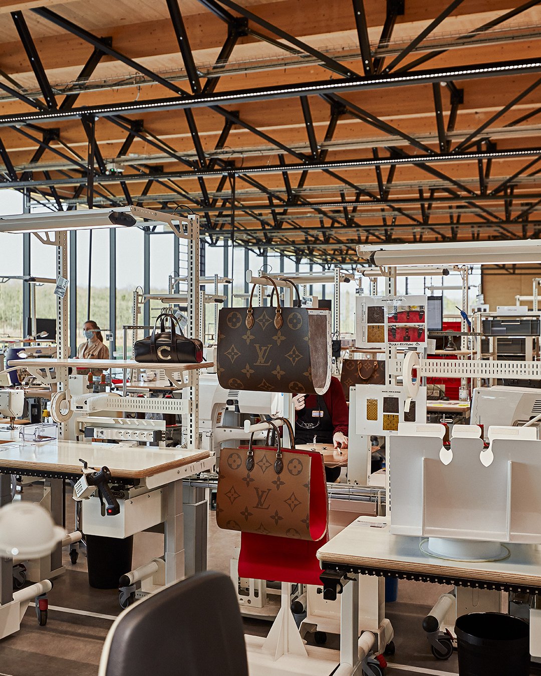 Louis Vuitton on X: Opening of the Atelier Oratoire in Vendôme, France.  Thanks to its bioclimatic design, #LouisVuitton's new workshop is the  Maison's most energy-efficient to date and features an FSC-certified wood