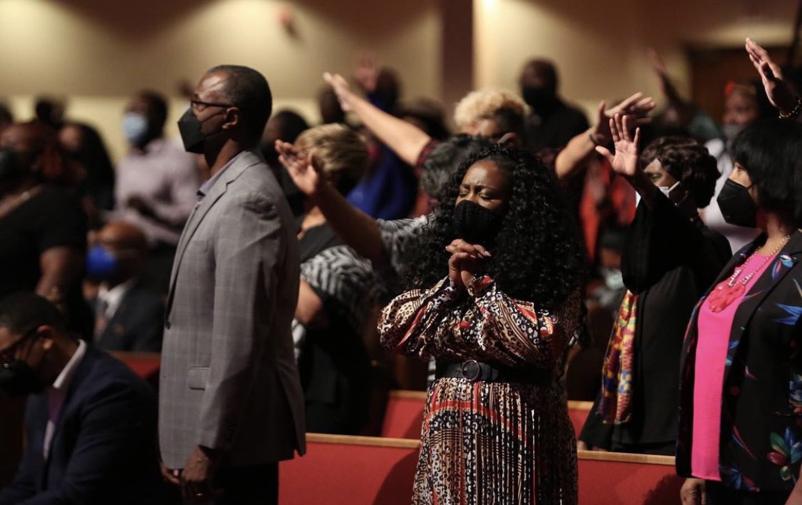 thecarnerjlc's tweet photo. I don’t who needs to hear it, but as our hearts and minds bend toward Holy Week and Jesus’ journey to the cross, remember God loves you unconditionally and God still answers prayer.

#preacHer #scholar #buddinghomiletician #buddingrhetorician #win #JCinc #soar https://t.co/9n0XcwOQ7Z