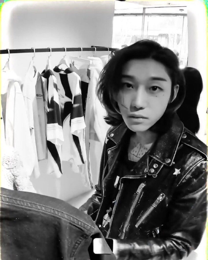 safarebloom's tweet photo. @hencaIs pro ana boyfriend reveal https://t.co/lOo69Y2jvy