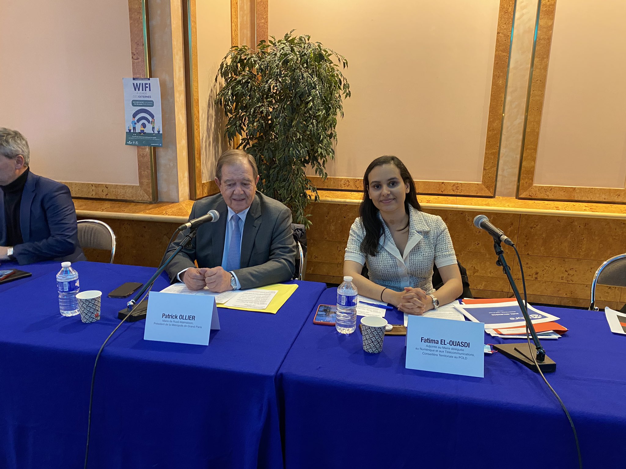 RueilMalmaison on Twitter "🌐Réunion sur le déploiement de la fibre à