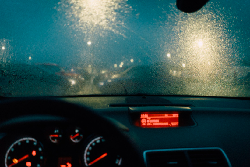 SamstoneAuto's tweet image. Chances are, you need new wiper blades in time for the springtime showers. Get everything you need including wiper blades, air filters, and more at Valvoline Express Plano!  #WiperBlades #AirFilters  bit.ly/3mt6jdC