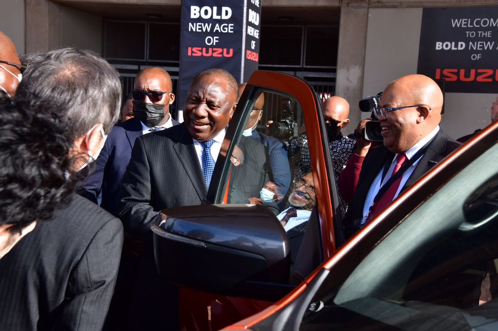 PresidencyZA's tweet photo. [PHOTOS]: President @CyrilRamaphosa at the launch of the new locally manufactured ISUZU D-MAX bakkie. The launch signifies the realisation of an investment commitment by Japan’s Isuzu Motors Limited that forms part of the investment drive set in motion by the President in 2018. https://t.co/JwVgntwrII