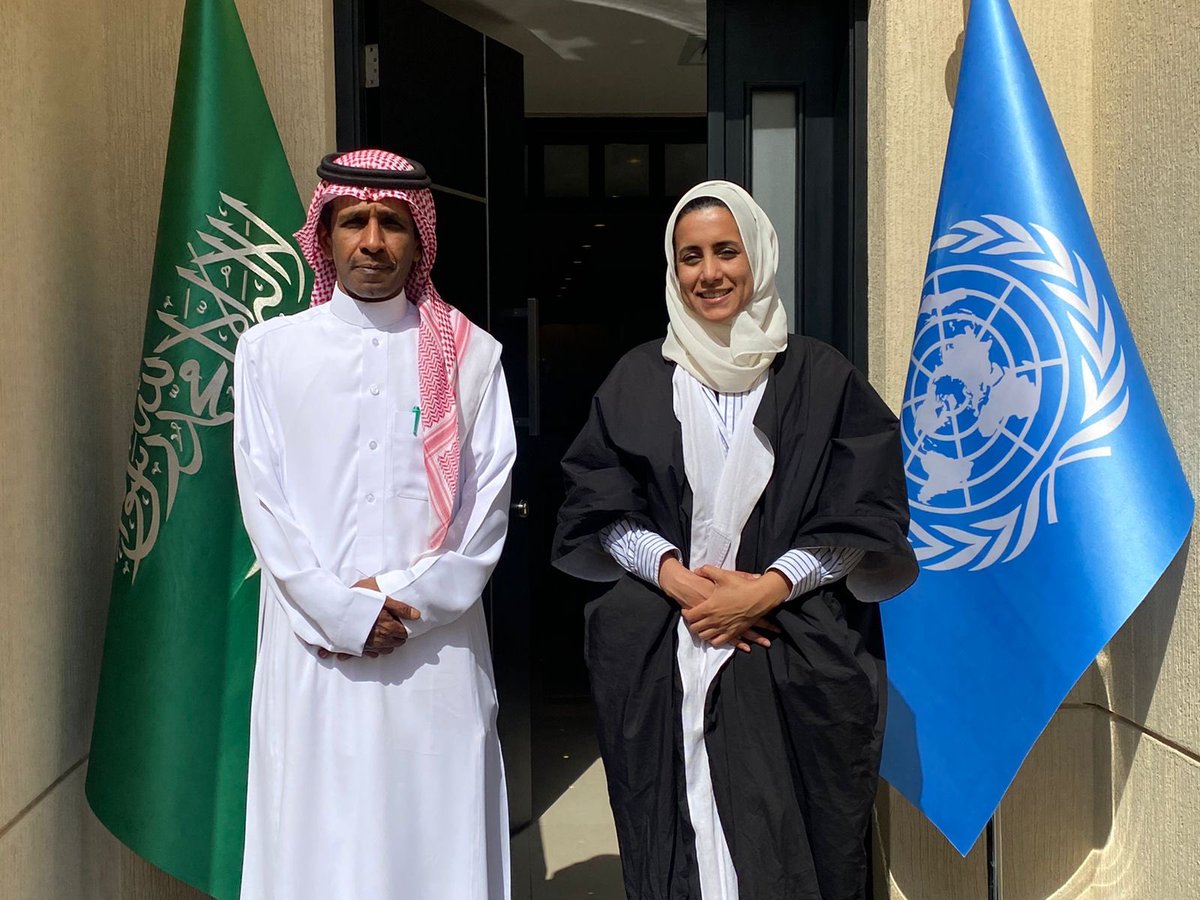 بدعوة من مكتب المنسقة المقيمة لـ #الأمم_المتحدة في #السعودية تم مساء اليوم اللقاء مع رئيس #رابطة_تبوك_الخضراء 
في منجز تحقق بفضل الله ثم بتوجيهات من لدن سمو أمير منطقة #تبوك الأمير #فهد_بن_سلطان_بن_عبدالعزيز حفظه الله وبتعاون الجميع.
<a href="/UN_SaudiArabia/">UN Saudi Arabia 🇺🇳🇸🇦</a> 1️⃣