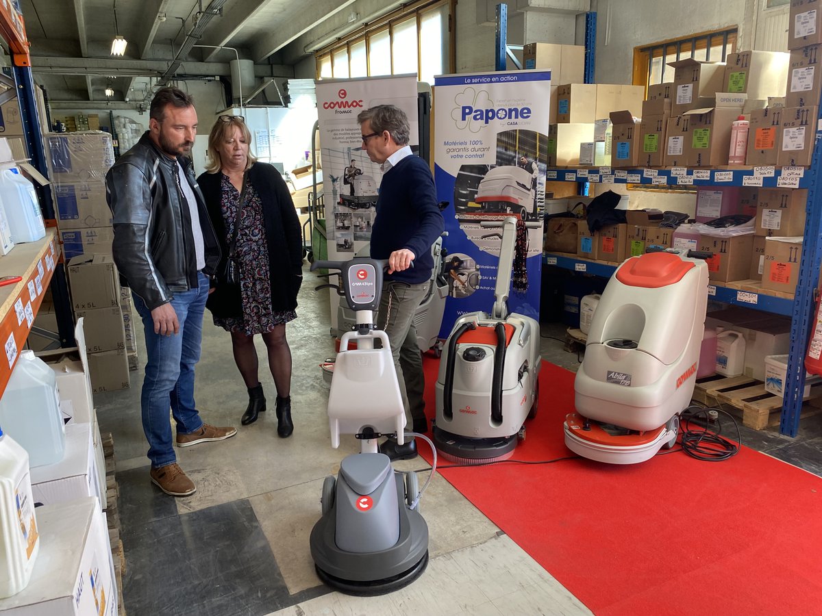 EquipageHygiene's tweet photo. [Actualités de nos adhérents]

Retour en images sur la Journée de l'Innovation des métiers de l'Hygiène, organisée par notre adhérent dans les Alpes-Maritimes, la société #Papone avec ses partenaires #Eyrein et @comacspa https://t.co/E0ABYJ4mMb