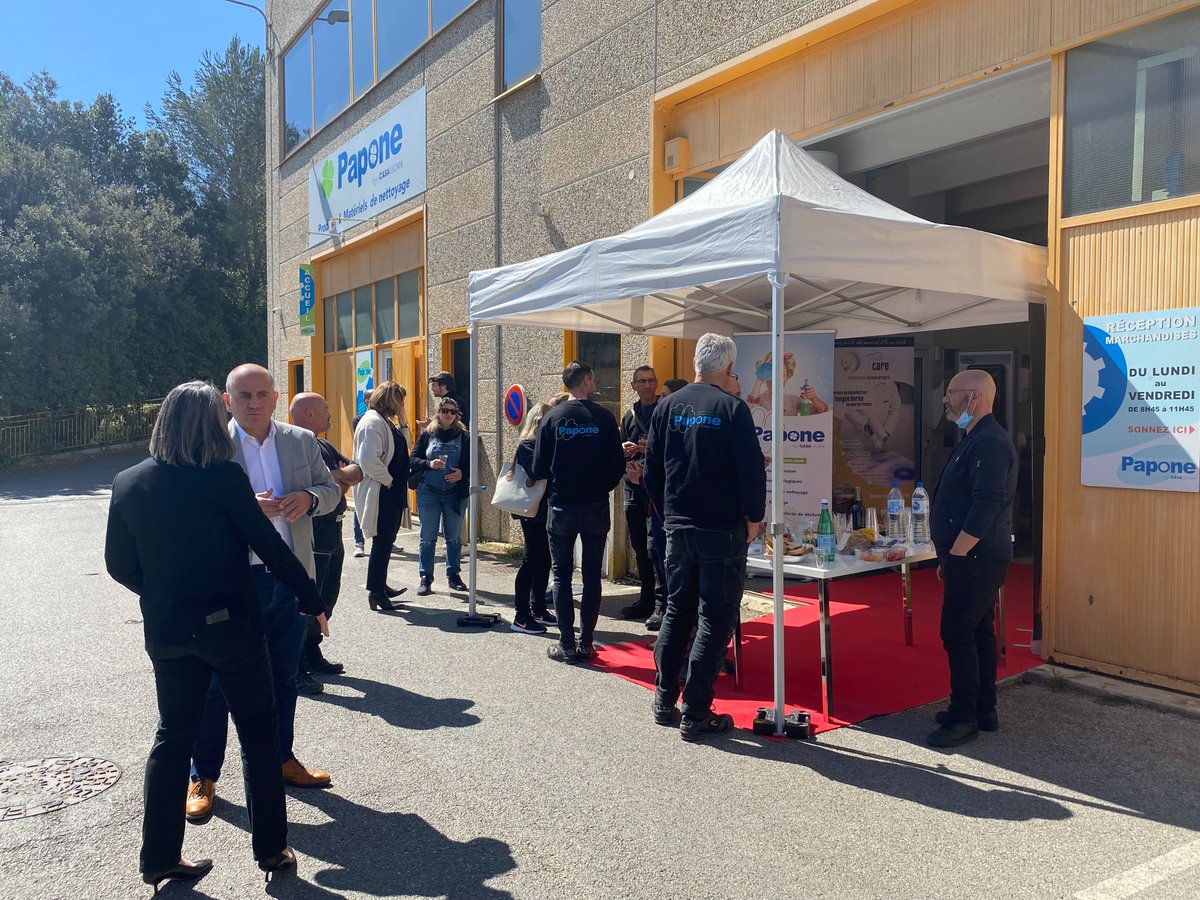 EquipageHygiene's tweet photo. [Actualités de nos adhérents]

Retour en images sur la Journée de l'Innovation des métiers de l'Hygiène, organisée par notre adhérent dans les Alpes-Maritimes, la société #Papone avec ses partenaires #Eyrein et @comacspa https://t.co/E0ABYJ4mMb
