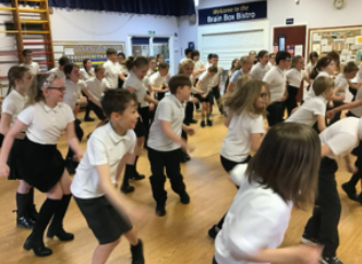 ADMAT_SSCA's tweet photo. Today we were privileged to have been taught by Kalpesh @kzdanceuk He is an experienced dance teacher, choreographer, performer and entertainer.  All the children enjoyed workshops throughout the day and learnt about Indian culture and traditions. Bollywood comes to St Stephens . https://t.co/yOXIc5sdXm