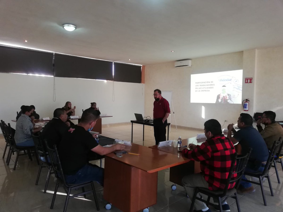 RogerCastilloR's tweet photo. #InstitutodeEducaciónObrera #FIDTH cursos “La Participación de los Trabajadores en las Utilidades de la Empresa” #MagnaFormex #Stabilus educación sustentada legalmente, comunicación oportuna #SindicalismoResponsable®️ @tereso_medina @SFRocha67 #SITEC https://t.co/zHsHLoAlYs