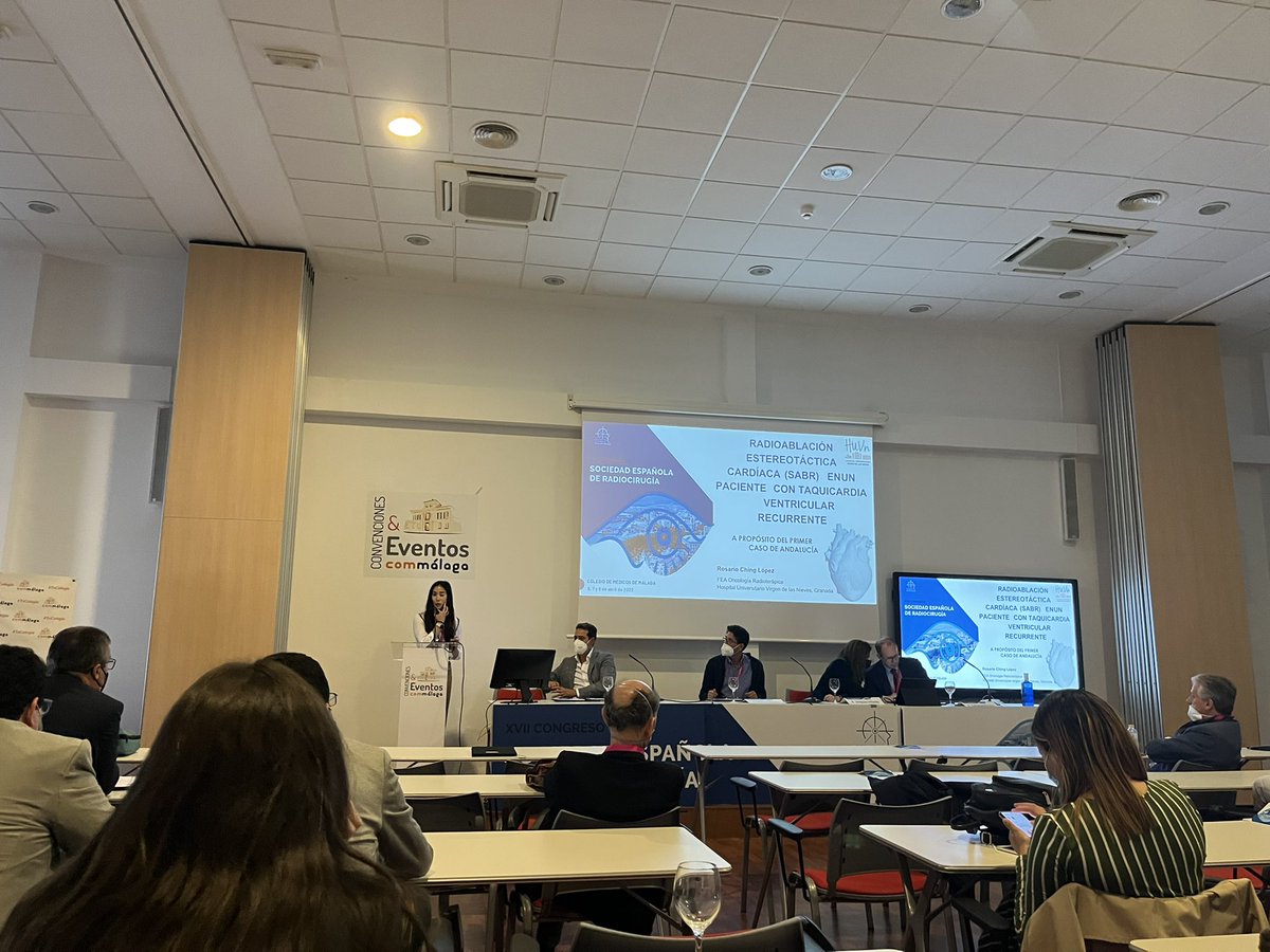 AnatgeSBRT's tweet photo. La Dra Rosario Ching presenta resultados de radioablación estereotáctica en #eXaCradle en Congreso SER Malaga #radiocirugia #SEOR Hosp. Virgen de las Nieves de Granada https://t.co/OpxKCfZDFv