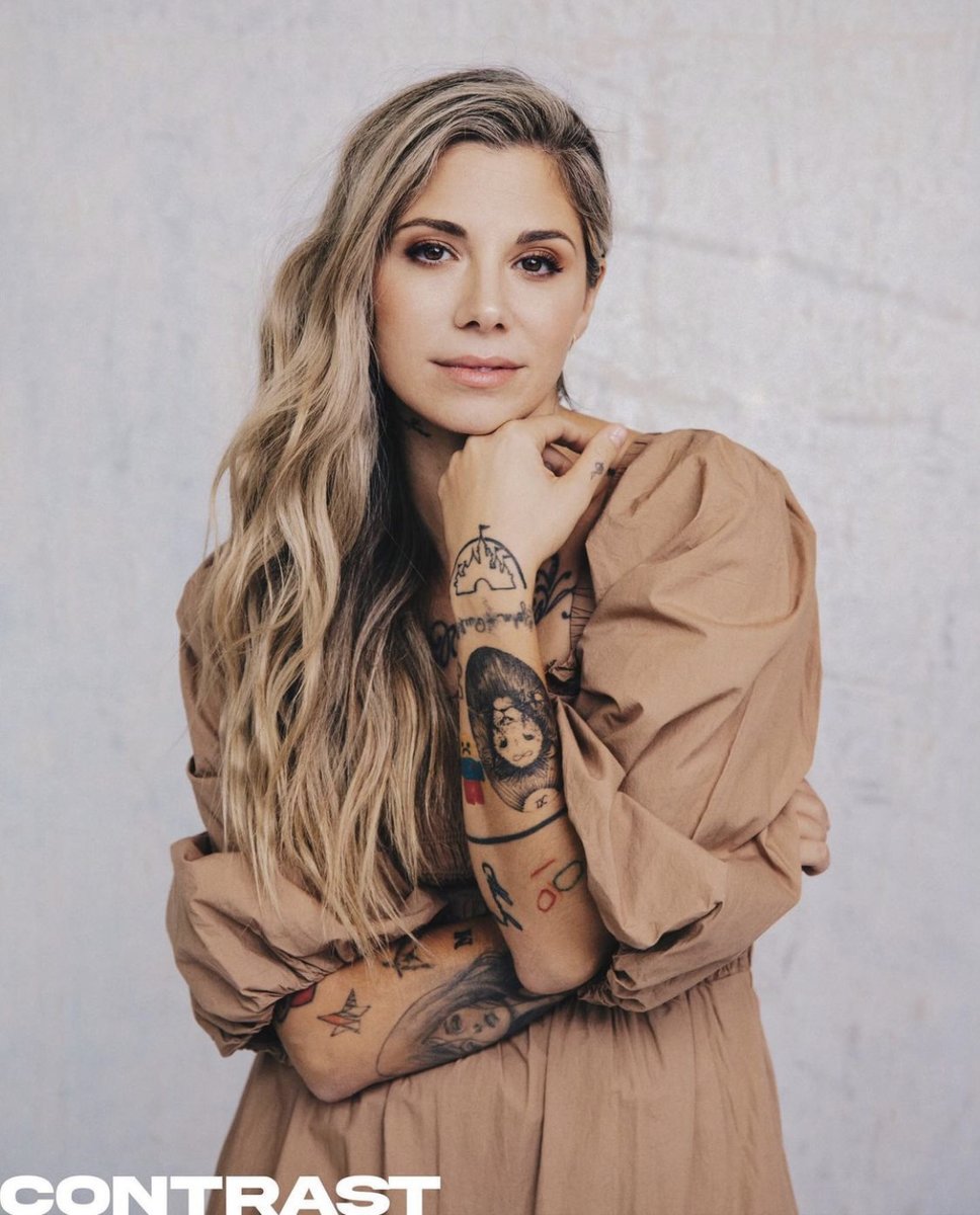 christinaperri's tweet photo. thanks for the love @itscontrastmag 🤍 read the full article by @LesleyLoganpens here: https://t.co/6w6OfovvFg

Photography by @ashleyosborn
Interview by @itsyagirlgigii
Styled by mercedes natalia
Hair/Makeup by april bautista https://t.co/d9USWLyh3x