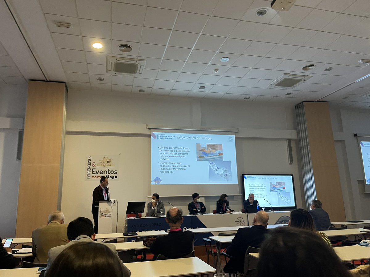 AnatgeSBRT's tweet photo. Resultados de radioablación estereotáctica en #eXaCradle en Congreso SER Málaga #radiocirugia #SEOR Hosp. Central de Asturias https://t.co/Sb2BBhyG4K