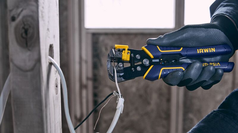 IRWINtools's tweet photo. Avoid hand cramping on the job. Try our IRWIN® #VISEGRIP® Self-Adjusting #WireStrippers, featuring a ProTouch™ grip for maximum comfort and reduced hand fatigue.

Get yourself a pair at @Lowes and select retailers: https://t.co/SWNZLp0dQw https://t.co/P4Nkx9oe6K