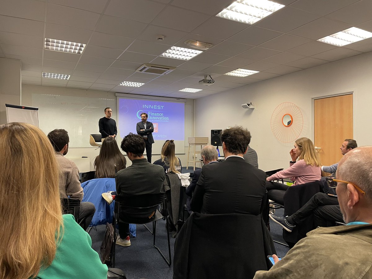 Soirée de la lancement du club « comptatech ». Non c’est pas un oxymore 🤓 Bien joué pour l’orga <a href="/financeinnov/">Finance Innovation</a>
