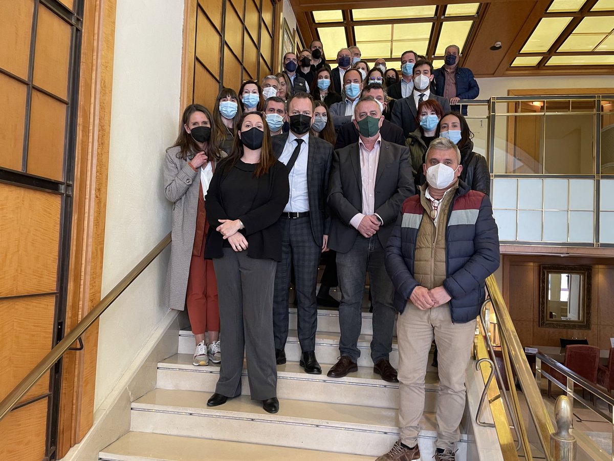 Oscar7634's tweet photo. Primera reunión de trabajo 2022 con Espabrok. Jornada muy interesante donde tuvimos la oportunidad de compartir las inquietudes y problemáticas de nuestros corredores en lo referente a sector asegurador. https://t.co/qFuH2kdFsR