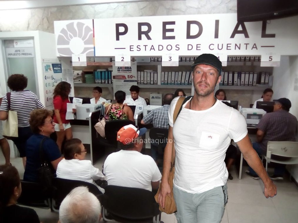 TripaTaquito's tweet photo. Día 258: Coldplay sigue en México. https://t.co/sdSfXriGrV