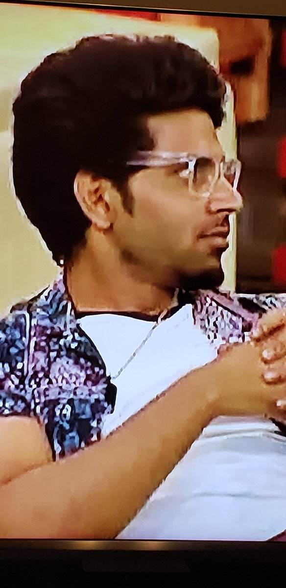 Lady19262095's tweet photo. #BALA yaar Kannamma?
#JULlE: #abiramy thaan
BALA enn kannu perisu  enaa?🤔
Appo unaku  vaai perisu  appo🥺 ...??? Ha ha ha
#BBUltimate 
#BalajiMurugadoss𓃵 https://t.co/WPrIo5PmFy